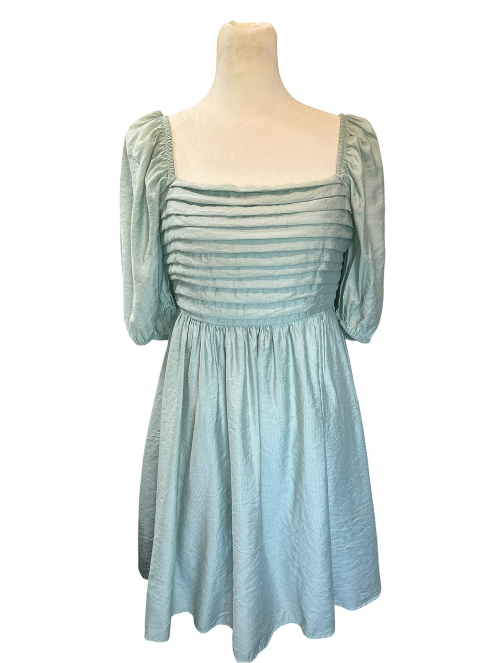 Blu Pepper Pleated Puff Sleeve Light Green Midi Dress - Large